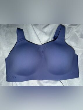 VSX Featherweight Max™ Sports Bra from Victoria's Secret.